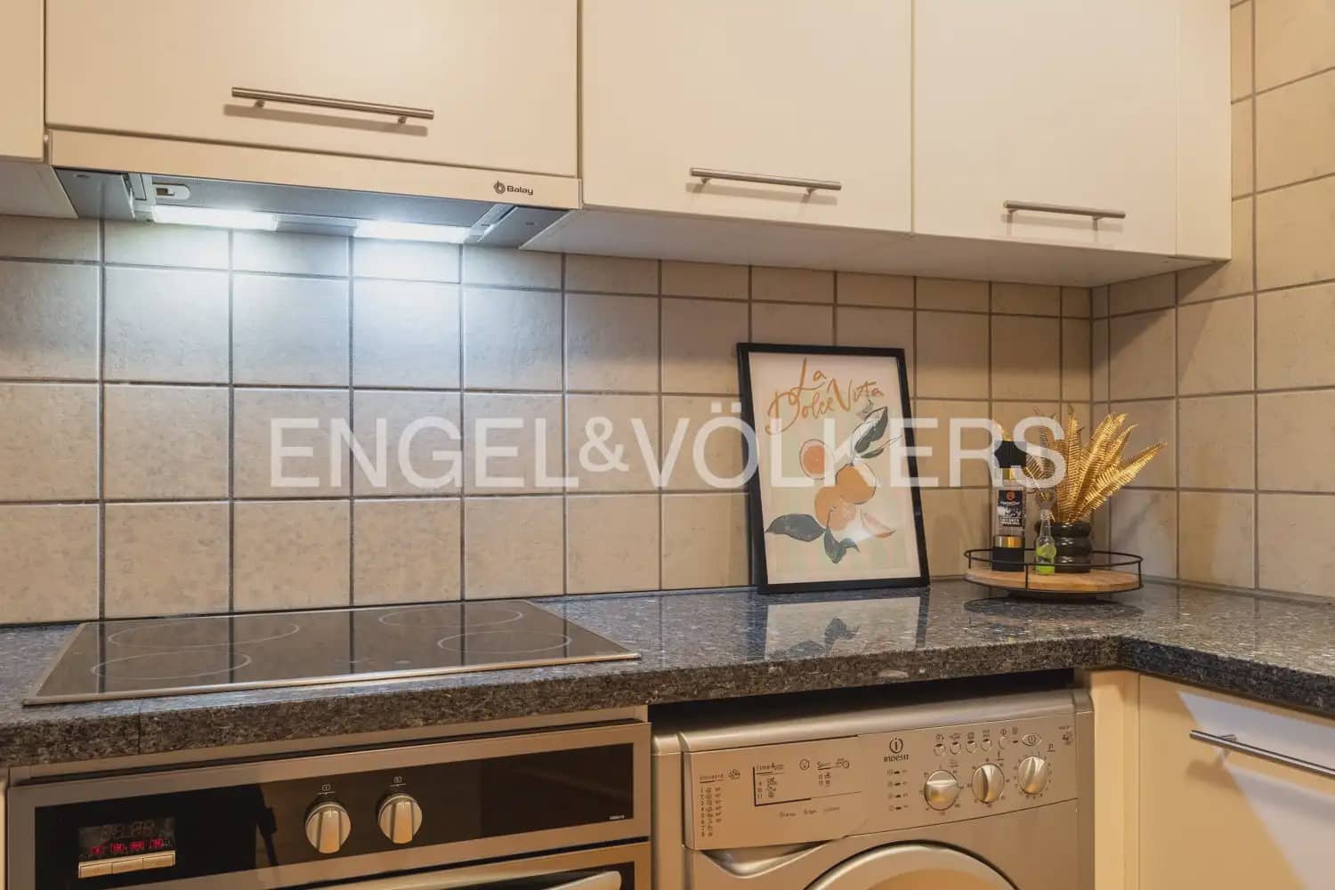 2 makuuhuone Asunto vuokrattavana paikassa Valencia kaupunki - 1 900 € (Ref: 10098905)