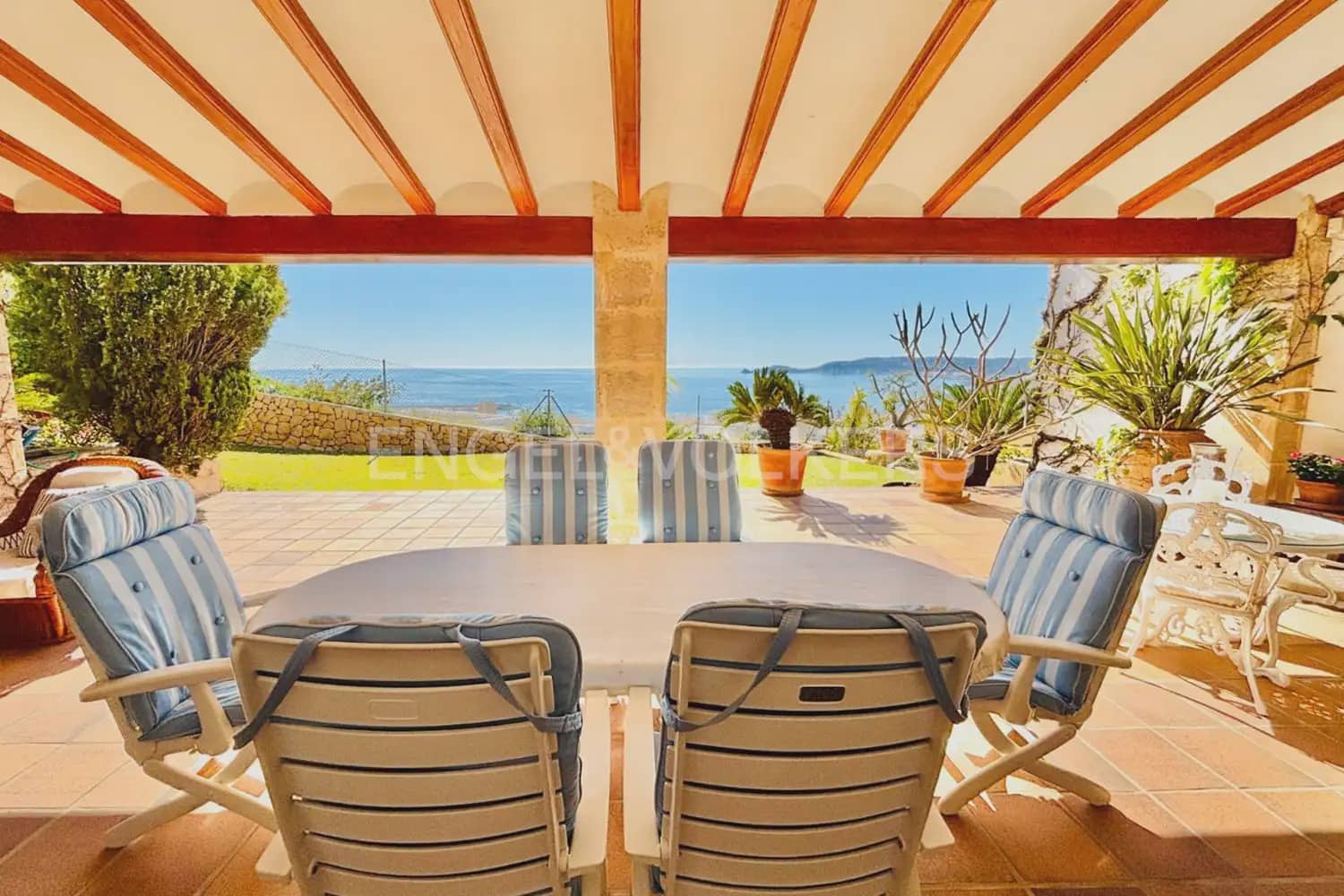 7 makuuhuone Huvila vuokrattavana paikassa Javea / Xabia mukana uima-altaan 
autotalli - 5 800 € (Ref: 10098906)