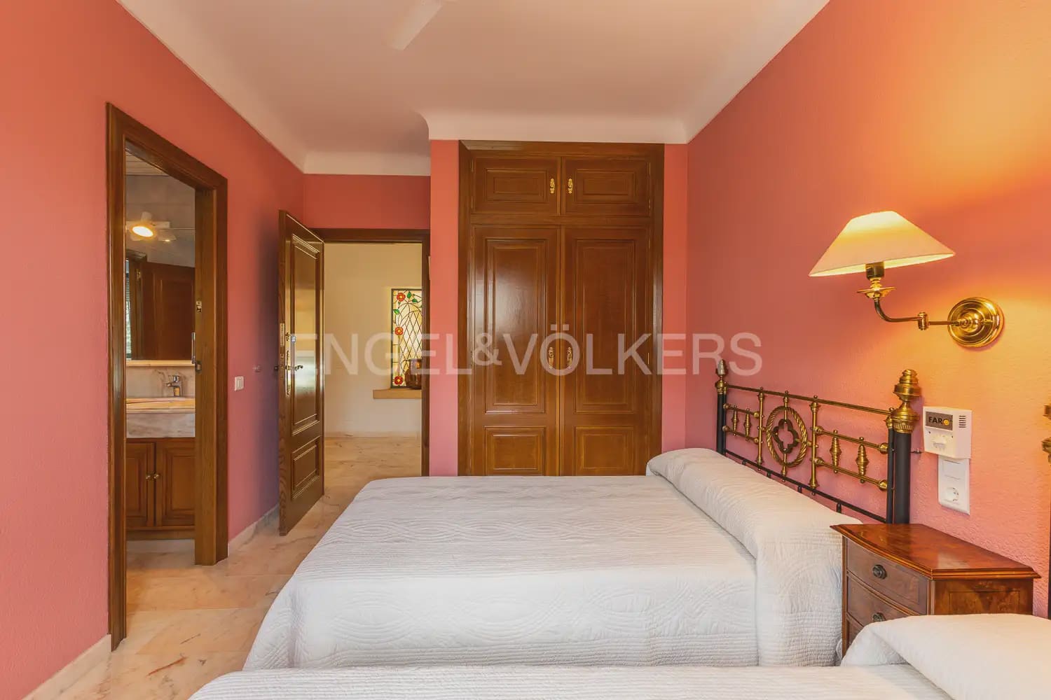 7 makuuhuone Huvila vuokrattavana paikassa Javea / Xabia mukana uima-altaan 
autotalli - 5 800 € (Ref: 10098906)
