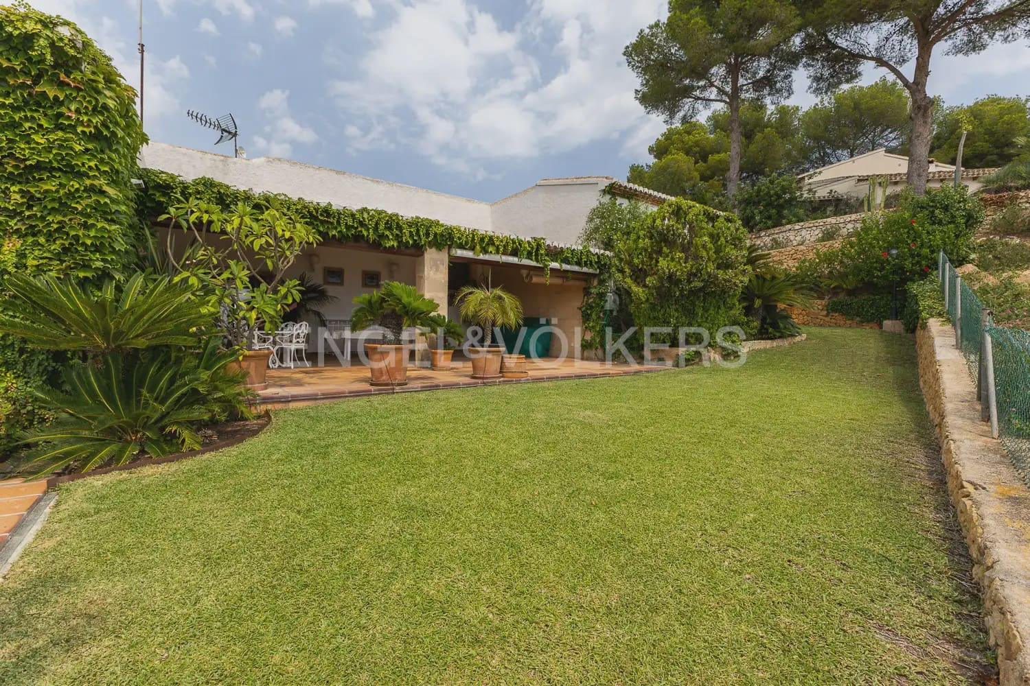 7 makuuhuone Huvila vuokrattavana paikassa Javea / Xabia mukana uima-altaan 
autotalli - 5 800 € (Ref: 10098906)
