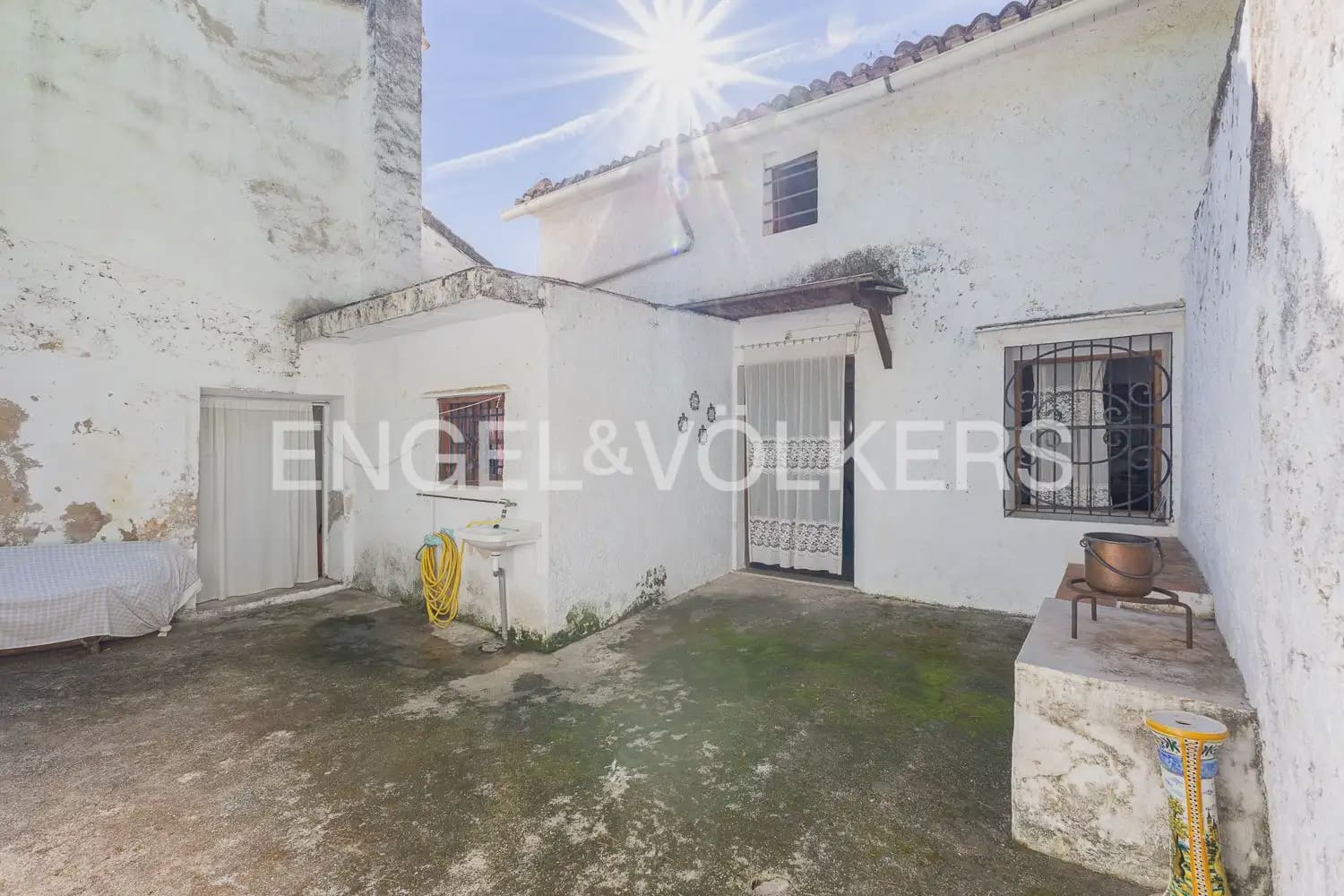 4 slaapkamer Finca/Landhuis te koop in Pego met zwembad - € 900.000 (Ref: 10099081)