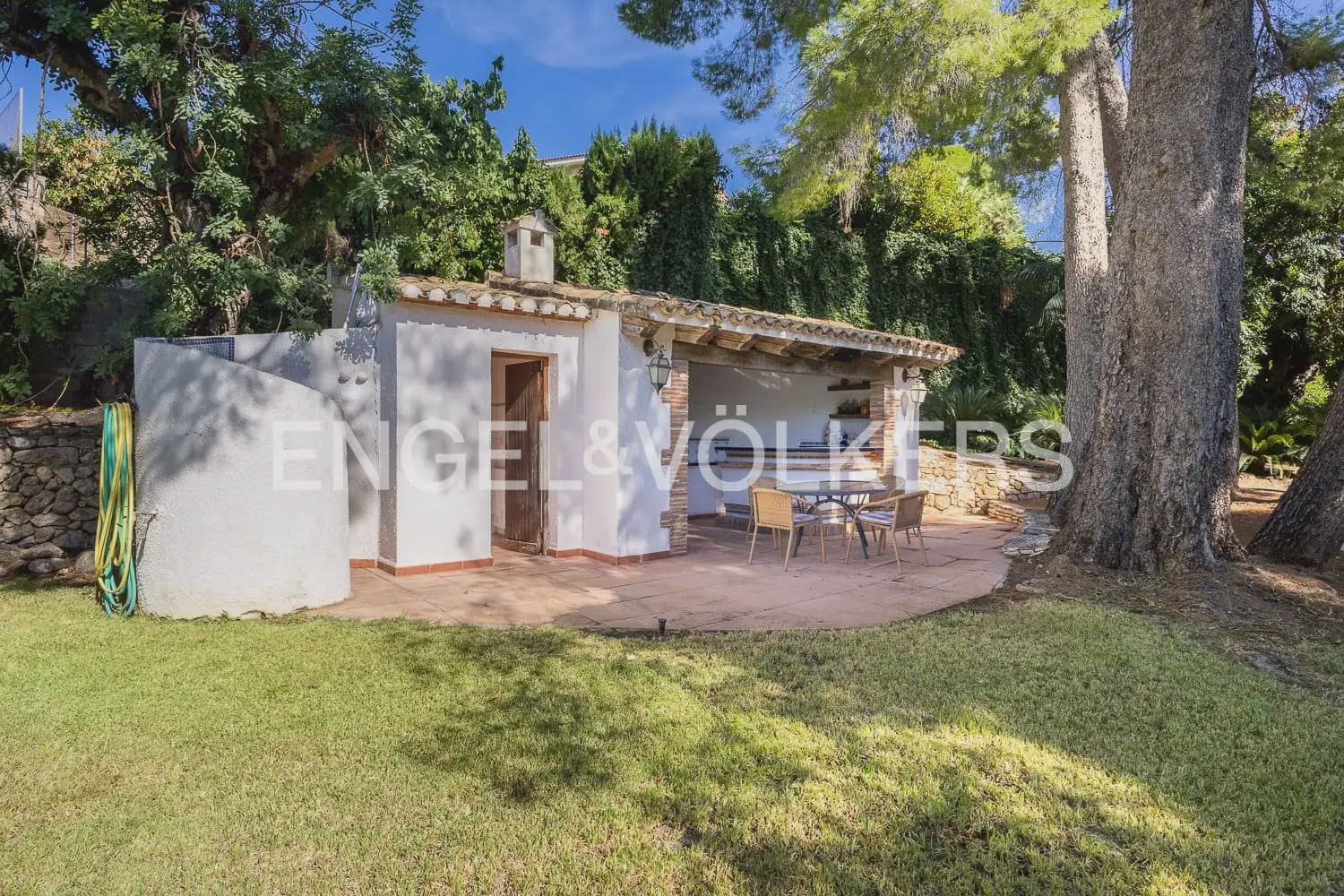 4 slaapkamer Finca/Landhuis te koop in Pego met zwembad - € 900.000 (Ref: 10099081)