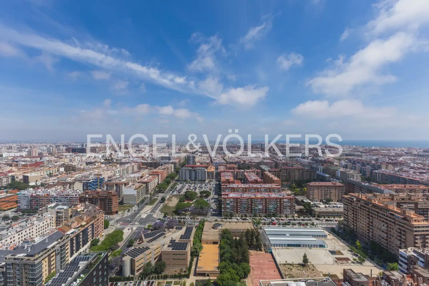 2 Zimmer Penthouse zu verkaufen in Valencia Stadt mit Pool Garage - 2.990.000 € (Ref: 10099082)