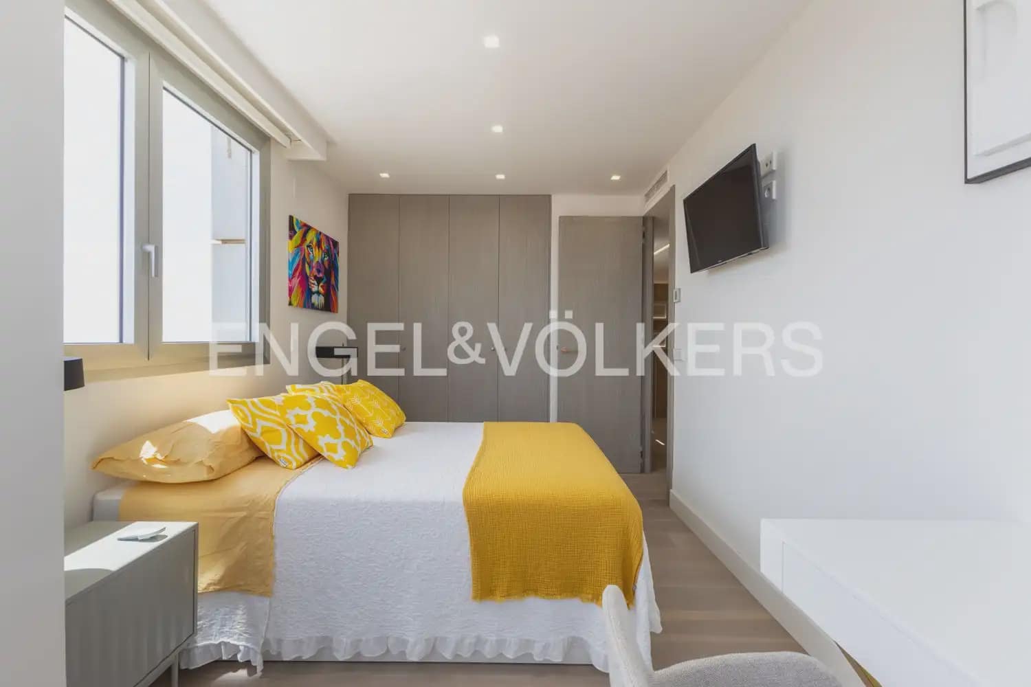 2 Zimmer Penthouse zu verkaufen in Valencia Stadt mit Pool Garage - 2.990.000 € (Ref: 10099082)