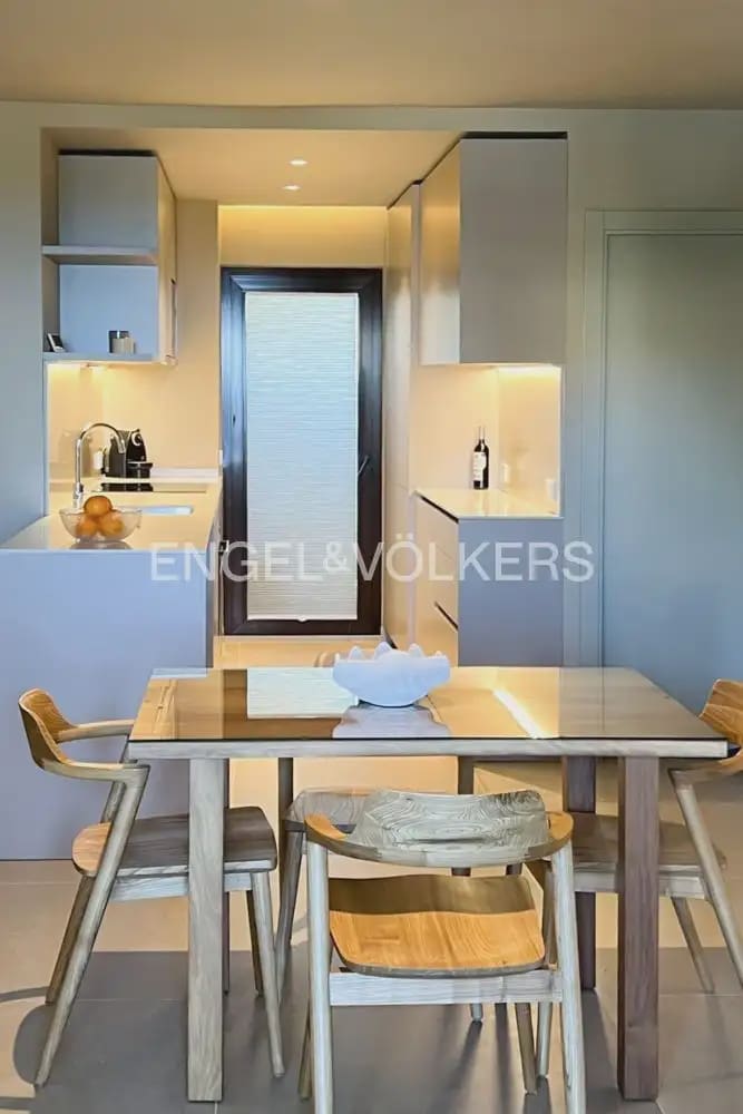2 bedroom Flat for rent in Denia with pool garage - € 1,500 (Ref: 10099380)