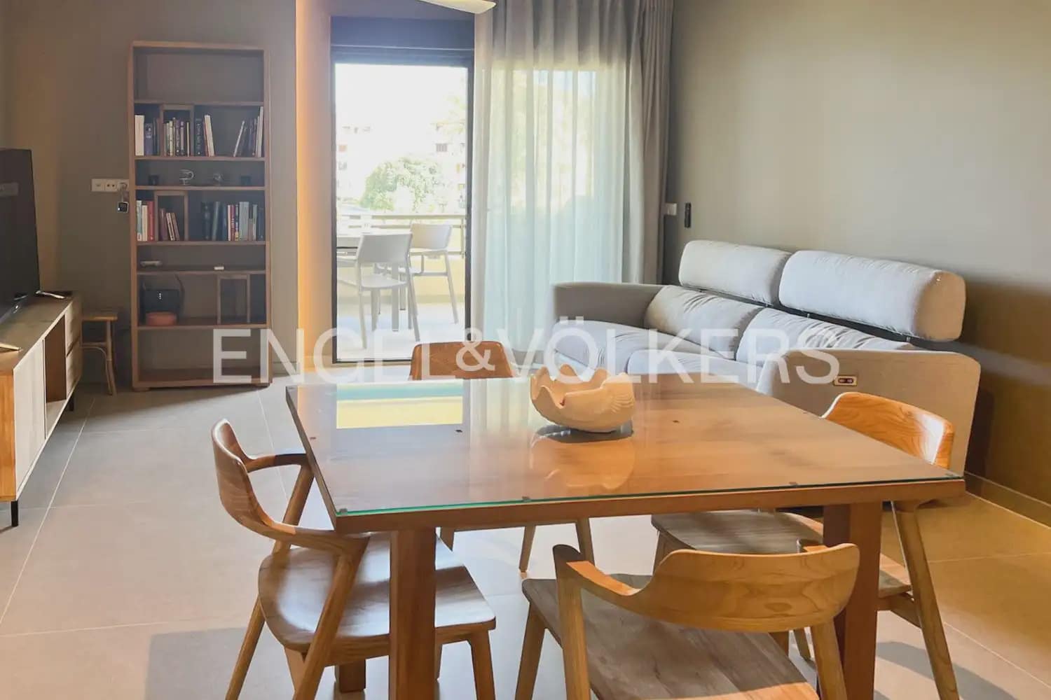 2 bedroom Flat for rent in Denia with pool garage - € 1,500 (Ref: 10099380)