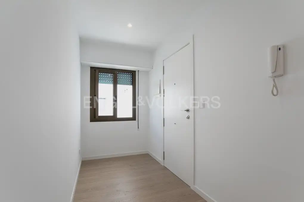 4 camera da letto Appartamento da affittare in Valencia citta - 1.800 € (Rif: 10099381)