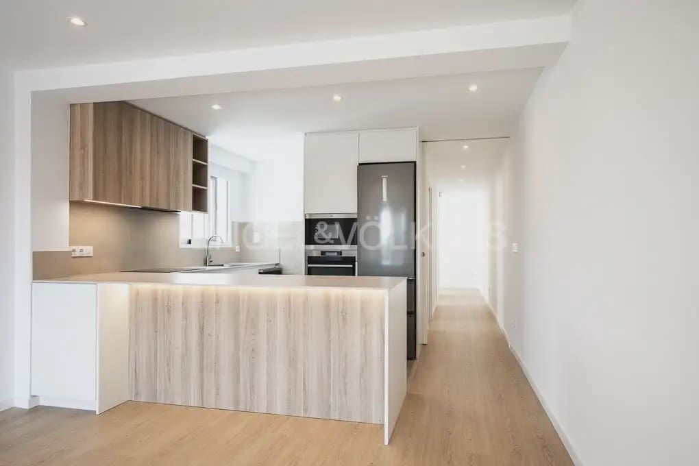 4 camera da letto Appartamento da affittare in Valencia citta - 1.800 € (Rif: 10099381)