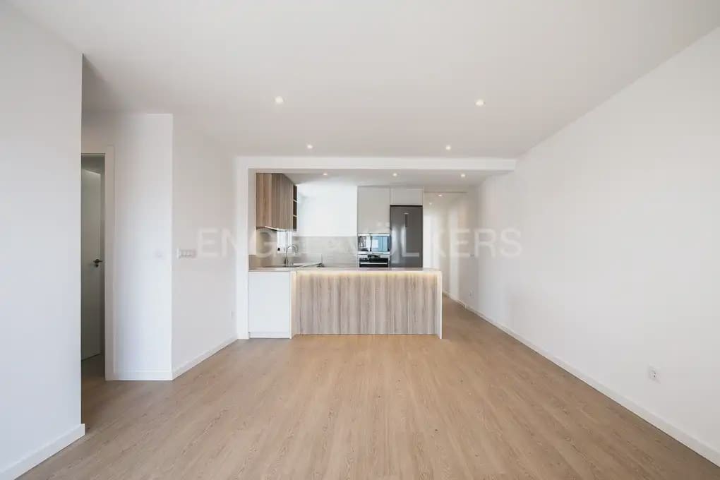 4 camera da letto Appartamento da affittare in Valencia citta - 1.800 € (Rif: 10099381)