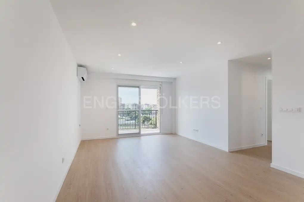 4 camera da letto Appartamento da affittare in Valencia citta - 1.800 € (Rif: 10099381)