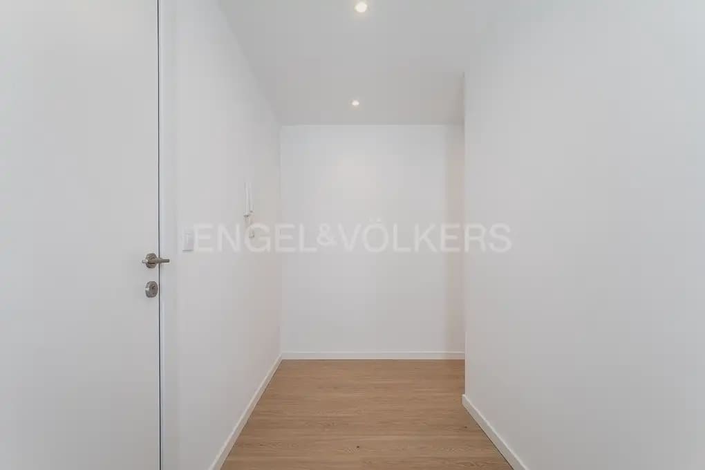 4 camera da letto Appartamento da affittare in Valencia citta - 1.800 € (Rif: 10099381)