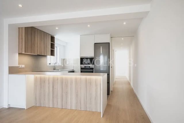 4 camera da letto Appartamento da affittare in Benicalap, Valencia città - 1.800 € (Rif: 10099381)