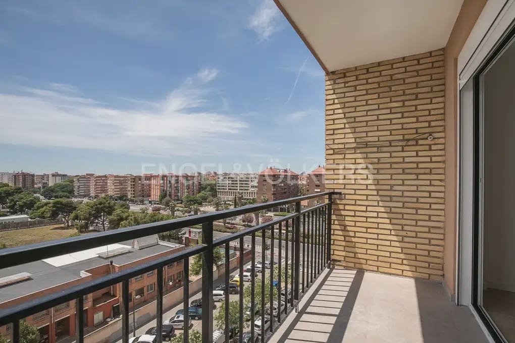 4 camera da letto Appartamento da affittare in Valencia citta - 1.800 € (Rif: 10099381)
