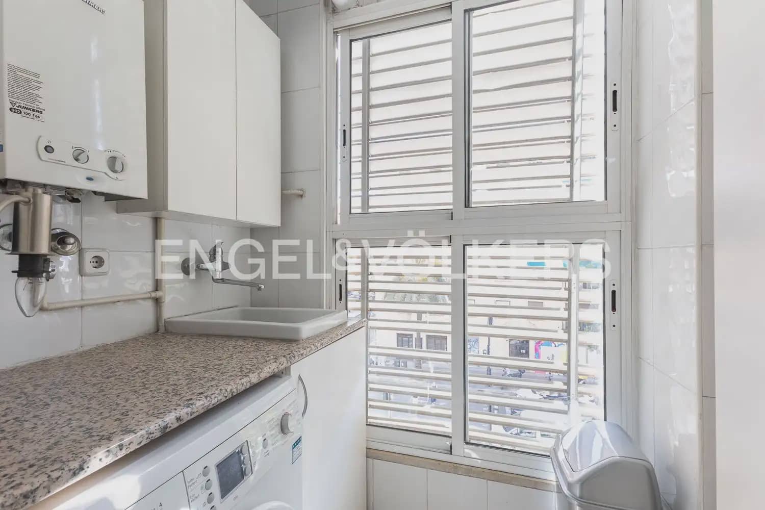 3 Zimmer Wohnung zu vermieten in Valencia Stadt mit Garage - 1.700 € (Ref: 10099382)