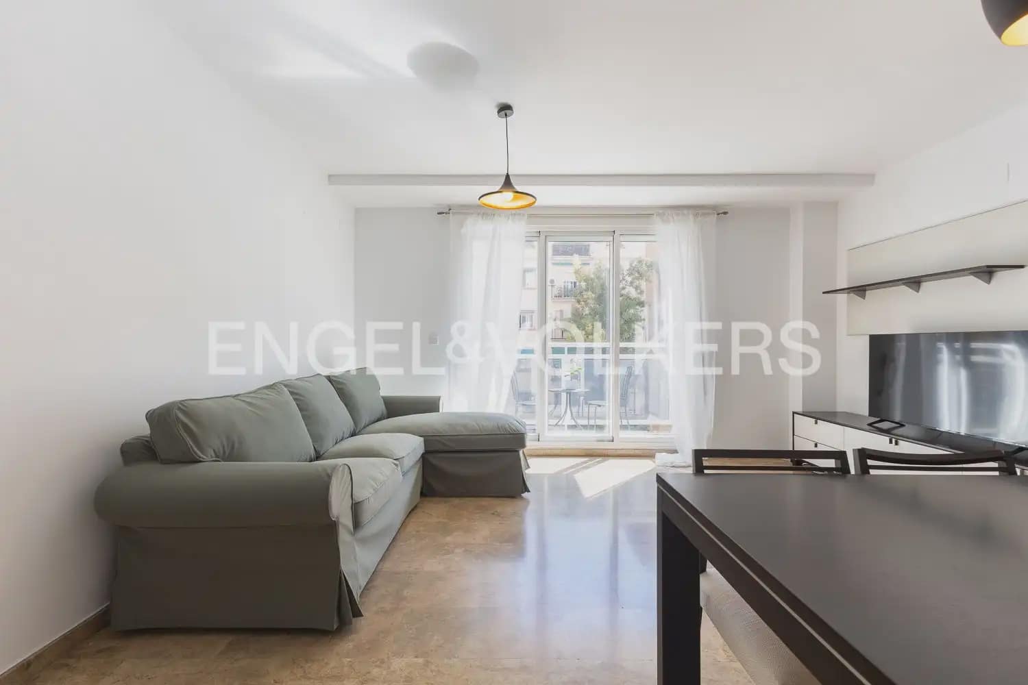 3 Zimmer Wohnung zu vermieten in Valencia Stadt mit Garage - 1.700 € (Ref: 10099382)