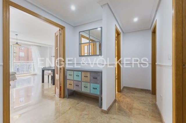 3 Zimmer Wohnung zu vermieten in Mestalla, València Stadt mit Garage - 1.700 € (Ref: 10099382)
