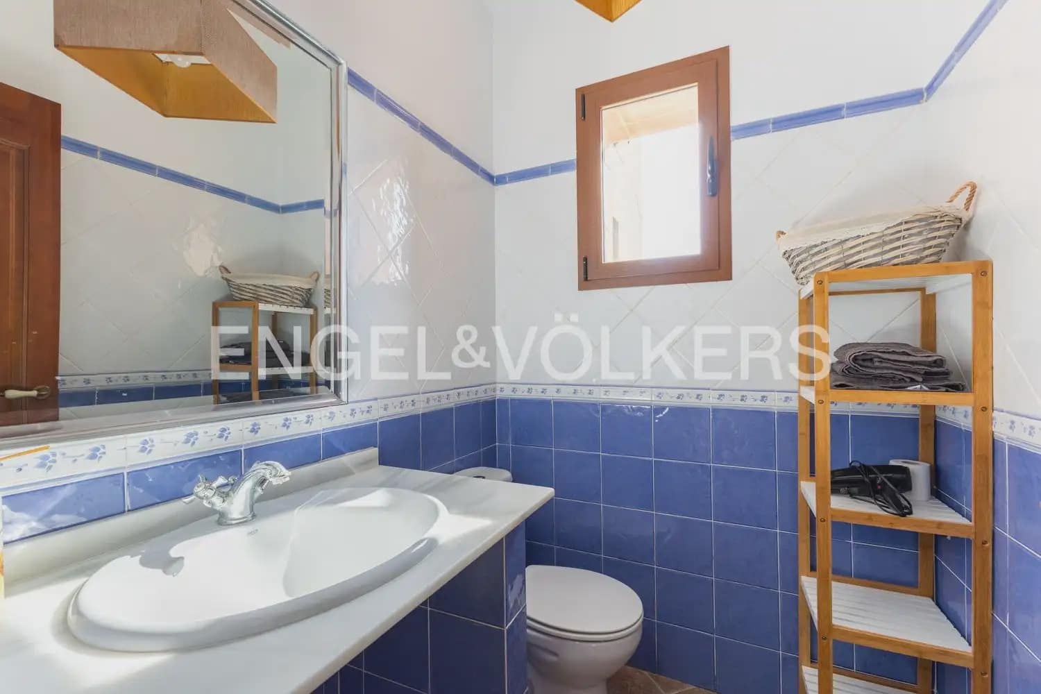 1 slaapkamer Flat te huur in Riba-roja de Turia - € 1.000 (Ref: 10099383)