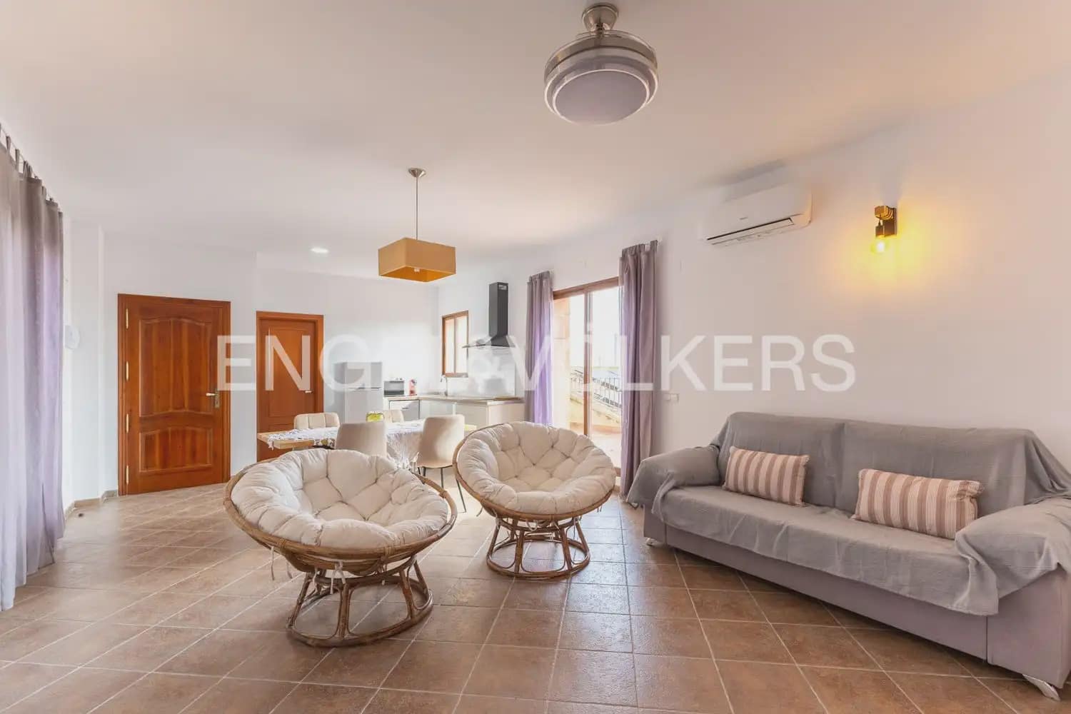 1 slaapkamer Flat te huur in Riba-roja de Turia - € 1.000 (Ref: 10099383)