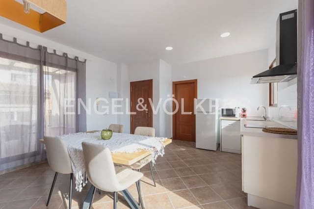 1 slaapkamer Flat te huur in Riba-roja de Túria - € 1.000 (Ref: 10099383)