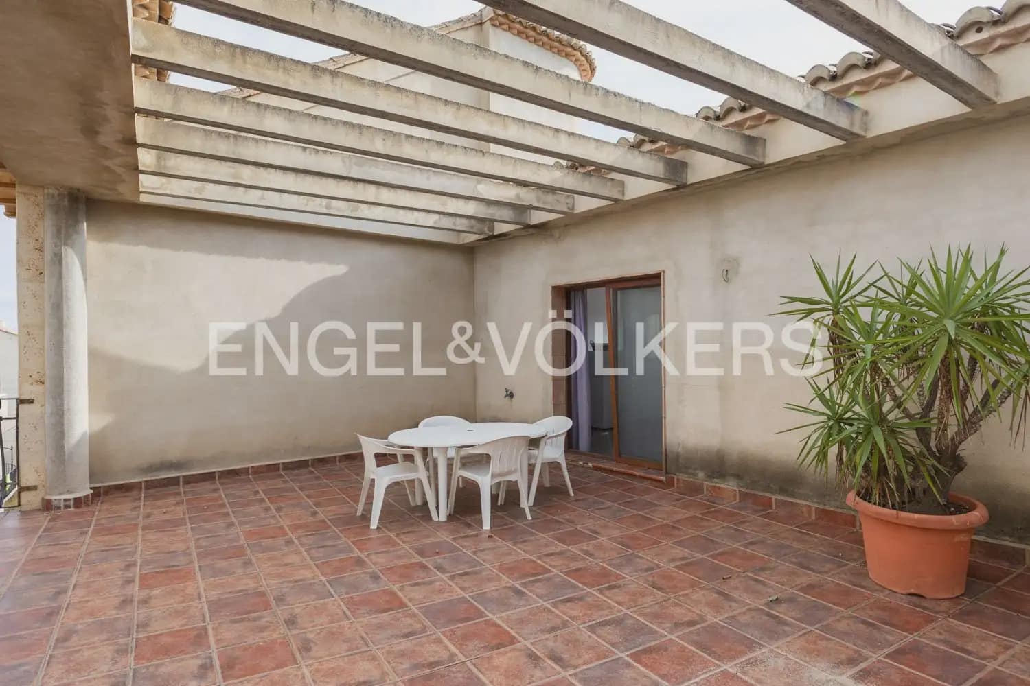 1 slaapkamer Flat te huur in Riba-roja de Turia - € 1.000 (Ref: 10099383)