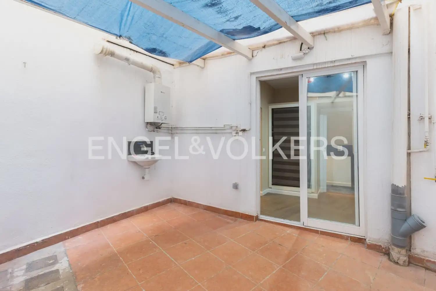 2 sovrum Lägenhet att hyra i Valencia stad - 2 000 € (Ref: 10099385)