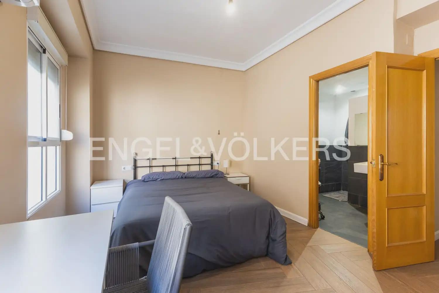 2 sovrum Lägenhet att hyra i Valencia stad - 2 000 € (Ref: 10099385)