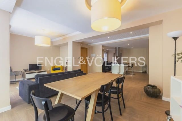 2 soveværelse Lejlighed til leje i El Mercat, Valencia by - € 2.000 (Ref: 10099385)