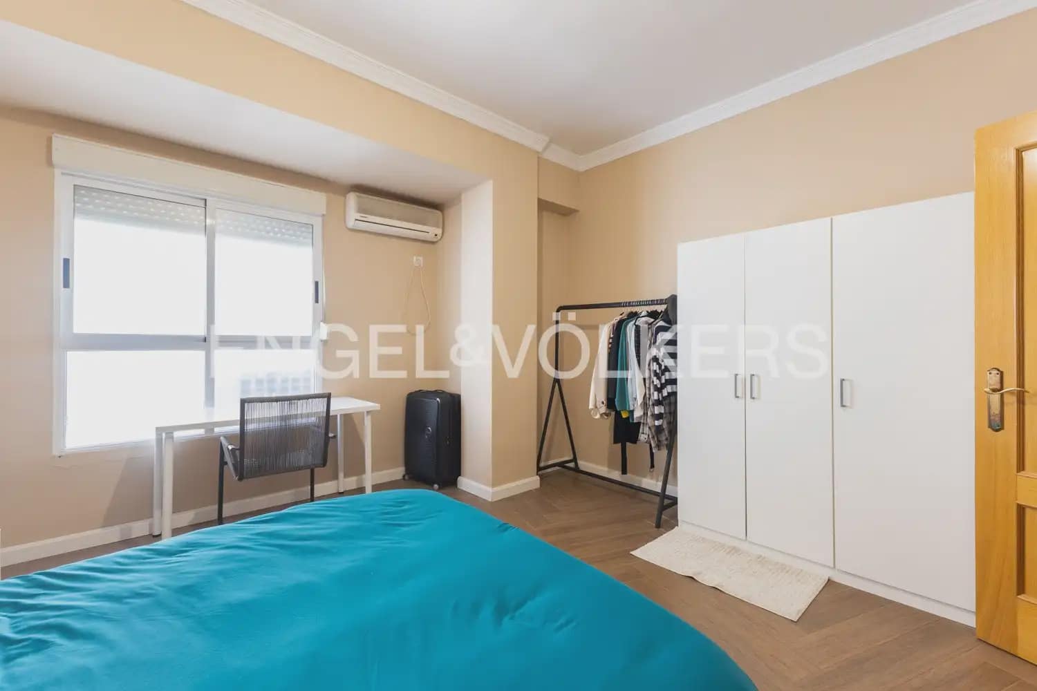2 sovrum Lägenhet att hyra i Valencia stad - 2 000 € (Ref: 10099385)