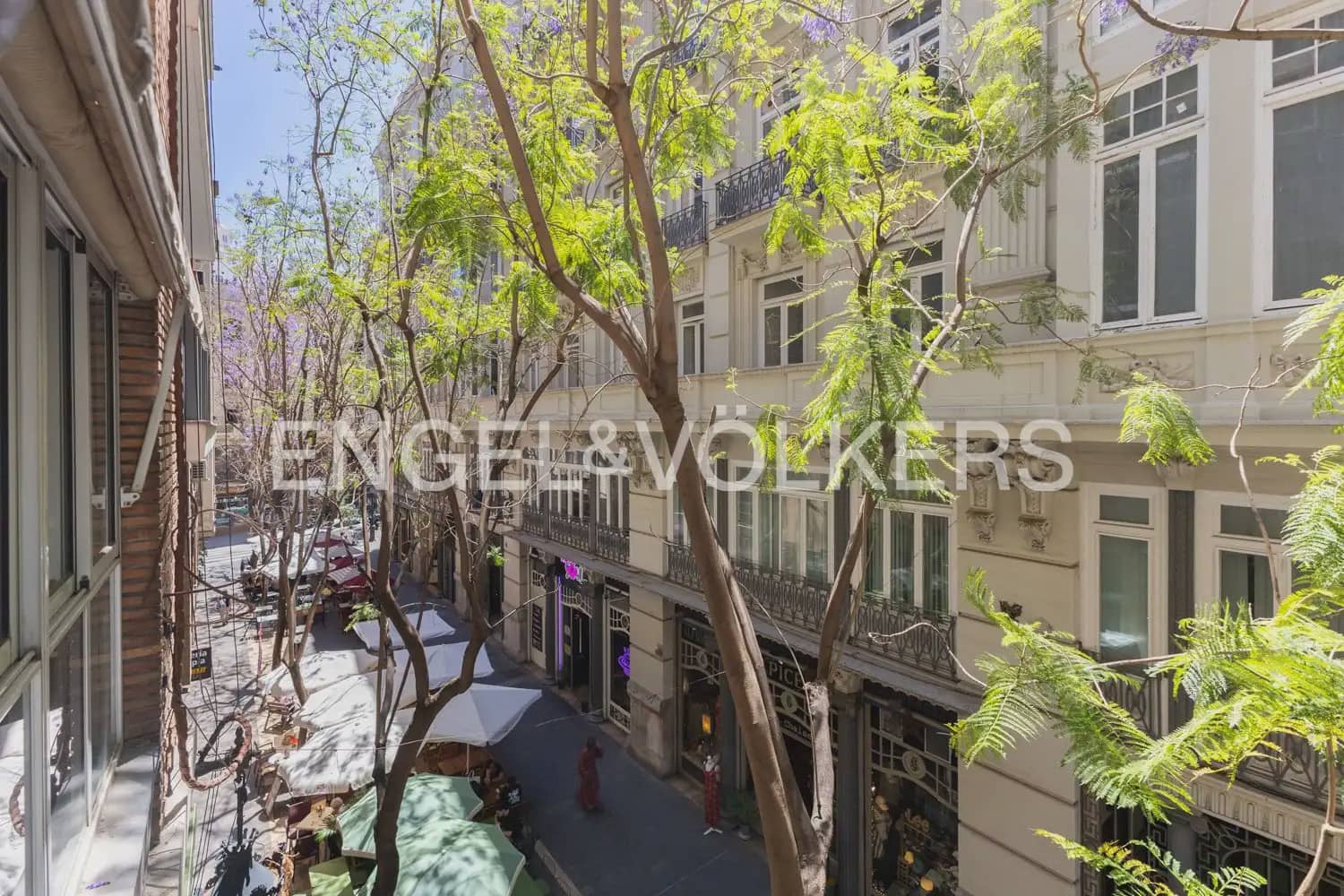 2 sovrum Lägenhet att hyra i Valencia stad - 2 000 € (Ref: 10099385)
