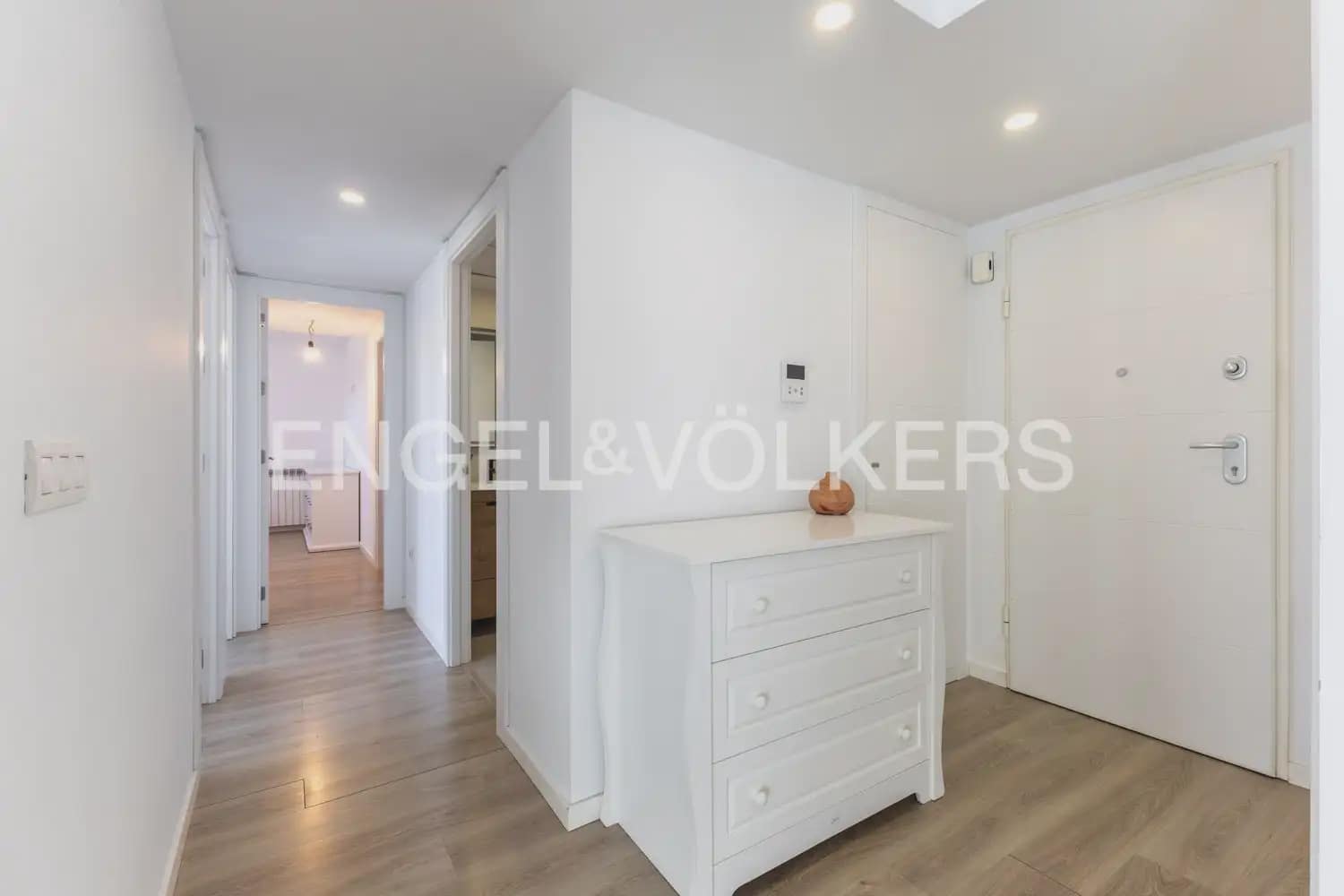 Piso de 3 habitaciones en València ciudad en venta con piscina garaje - 925.000 € (Ref: 10099386)