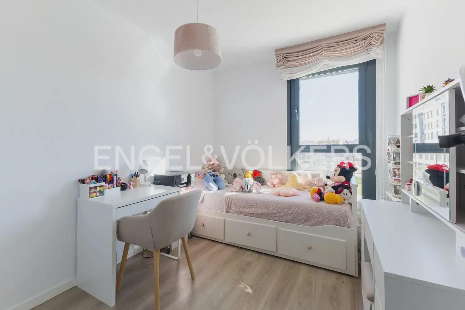 Piso de 3 habitaciones en València ciudad en venta con piscina garaje - 925.000 € (Ref: 10099386)