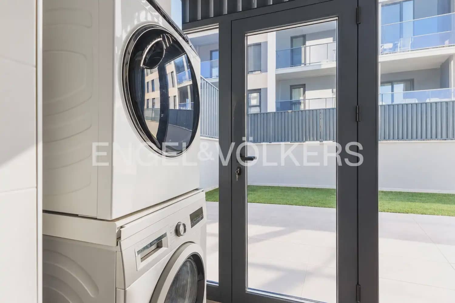 Piso de 3 habitaciones en València ciudad en venta con piscina garaje - 925.000 € (Ref: 10099386)