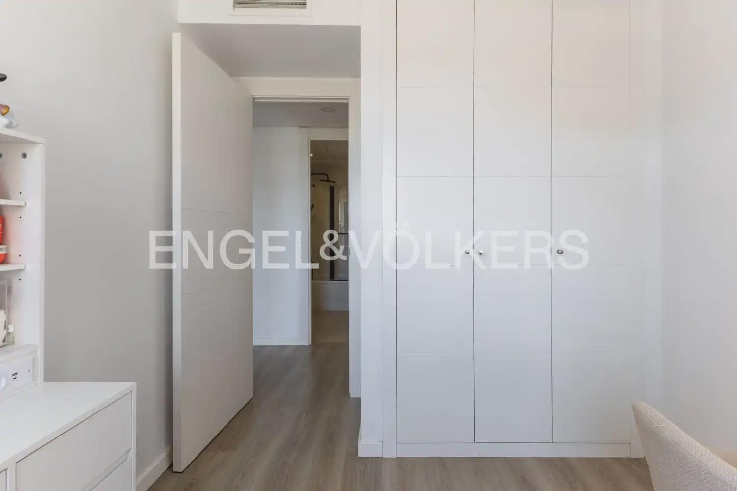 Piso de 3 habitaciones en València ciudad en venta con piscina garaje - 925.000 € (Ref: 10099386)