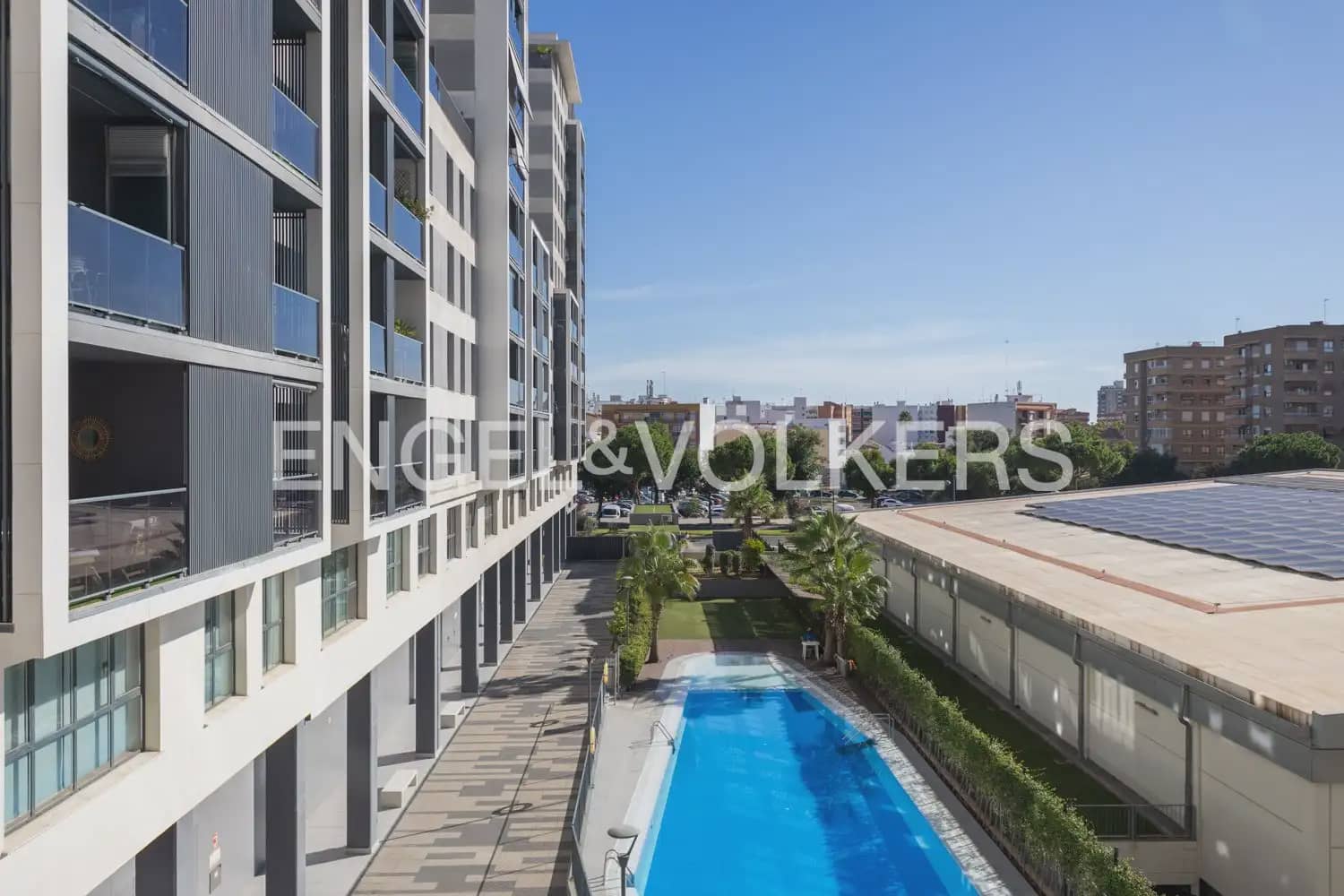 Piso de 3 habitaciones en València ciudad en venta con piscina garaje - 925.000 € (Ref: 10099386)