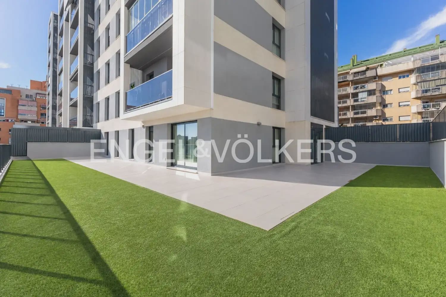 Piso de 3 habitaciones en València ciudad en venta con piscina garaje - 925.000 € (Ref: 10099386)