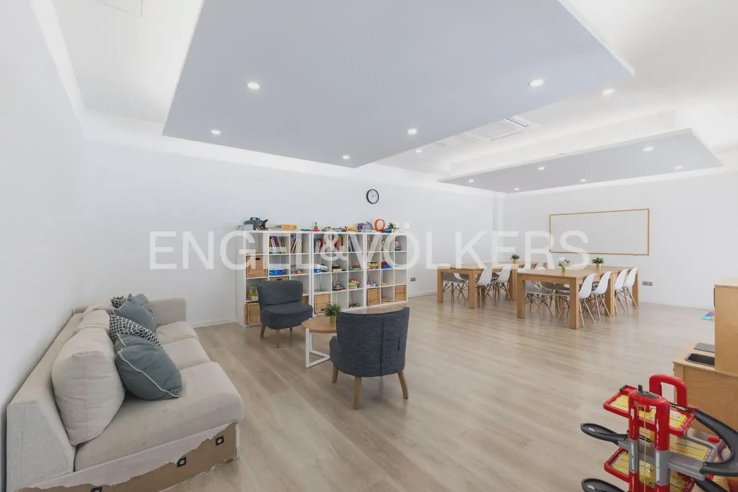 Piso de 3 habitaciones en València ciudad en venta con piscina garaje - 925.000 € (Ref: 10099386)