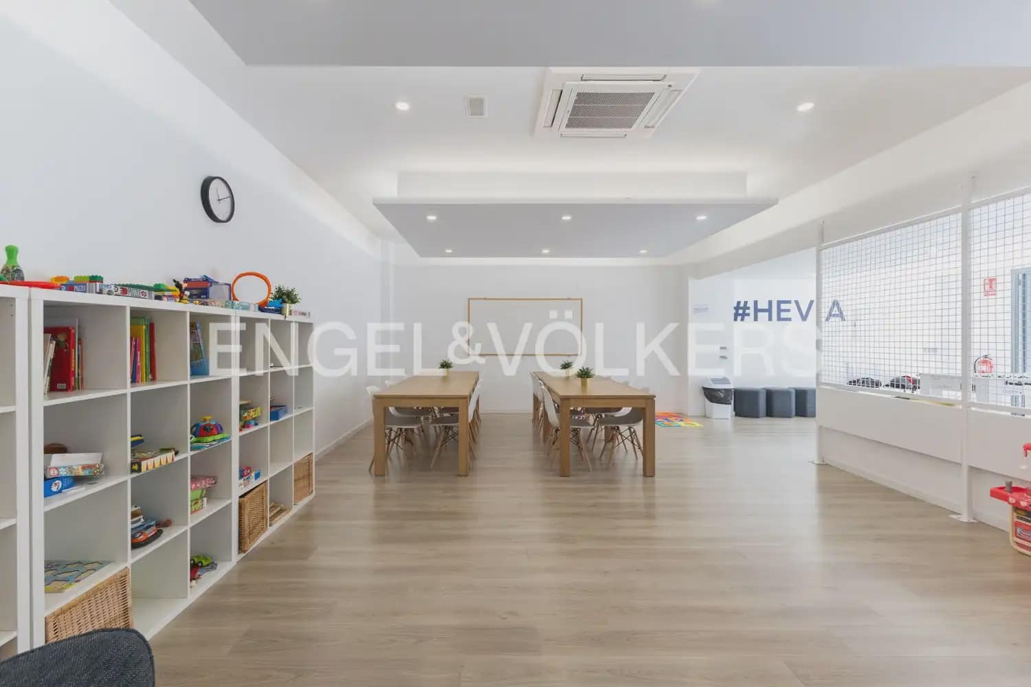 Piso de 3 habitaciones en València ciudad en venta con piscina garaje - 925.000 € (Ref: 10099386)