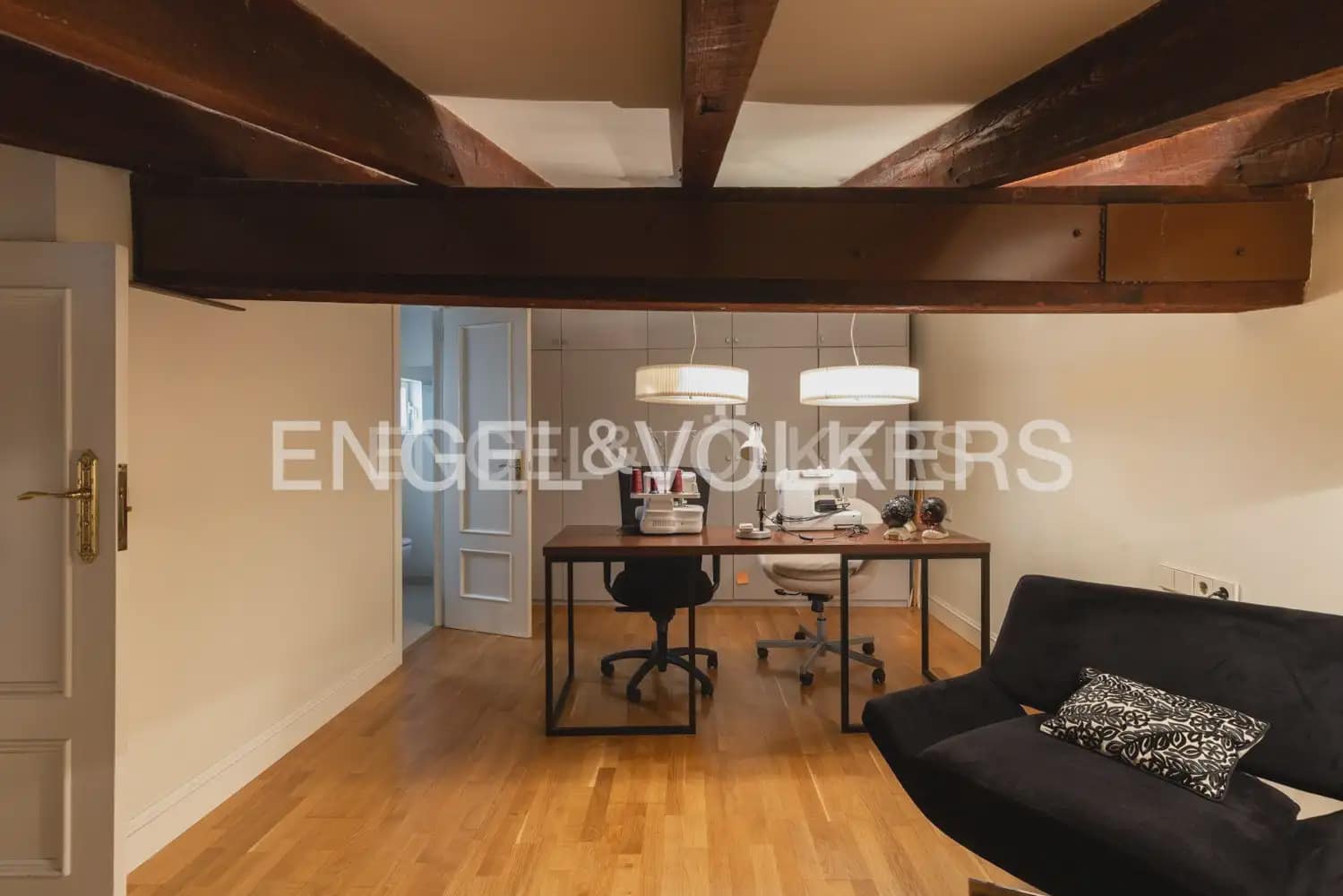 Appartement à vendre à Valence ville avec garage - 2 900 000 € (Ref: 10099387)