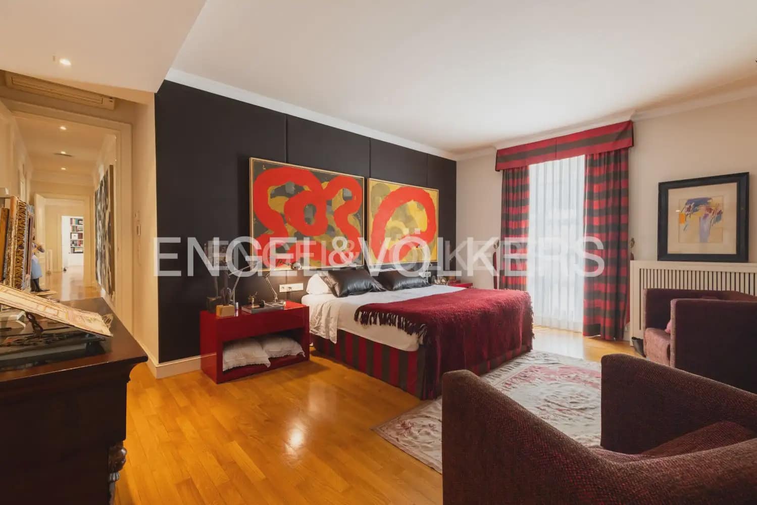 Appartement à vendre à Valence ville avec garage - 2 900 000 € (Ref: 10099387)