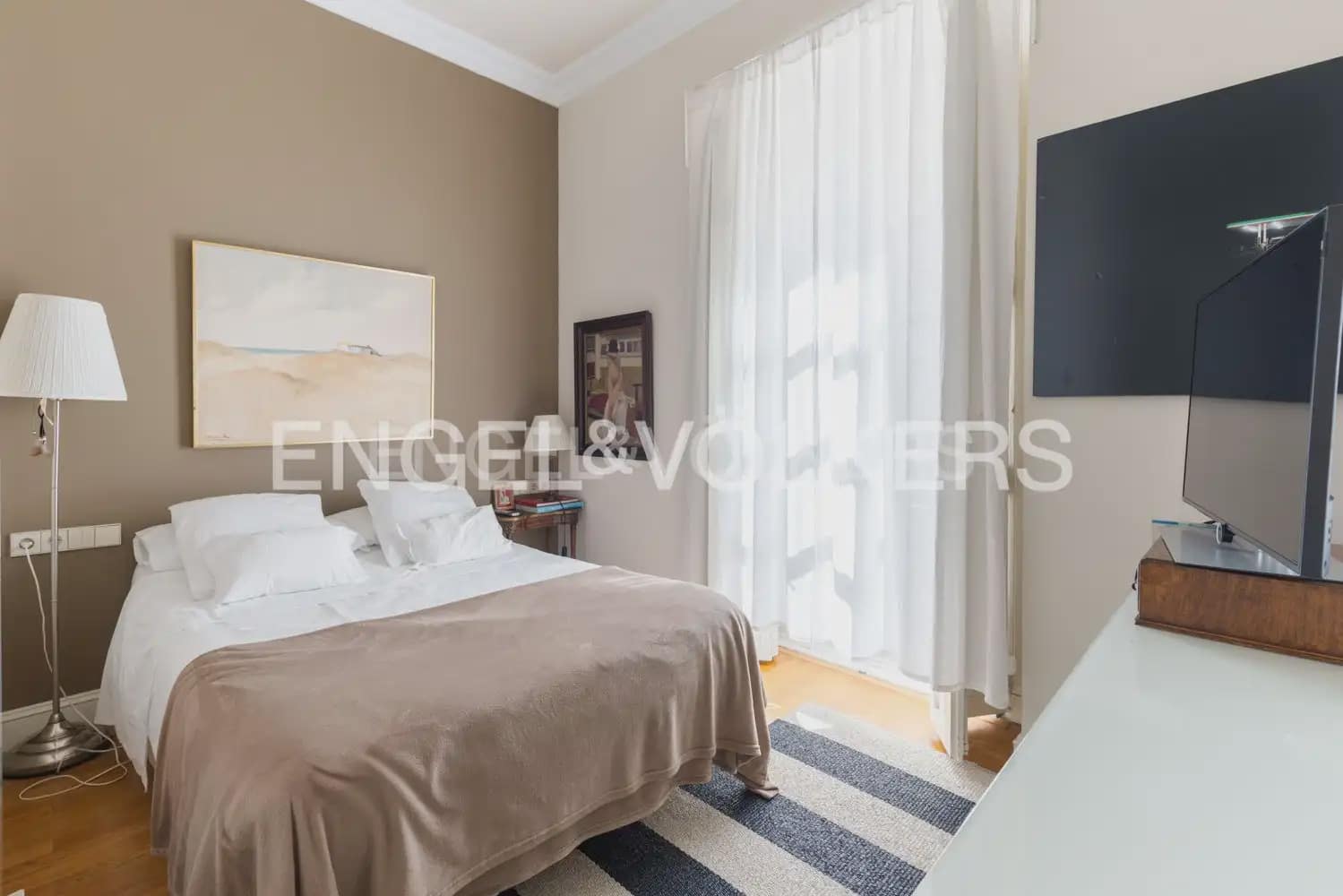 Appartement à vendre à Valence ville avec garage - 2 900 000 € (Ref: 10099387)