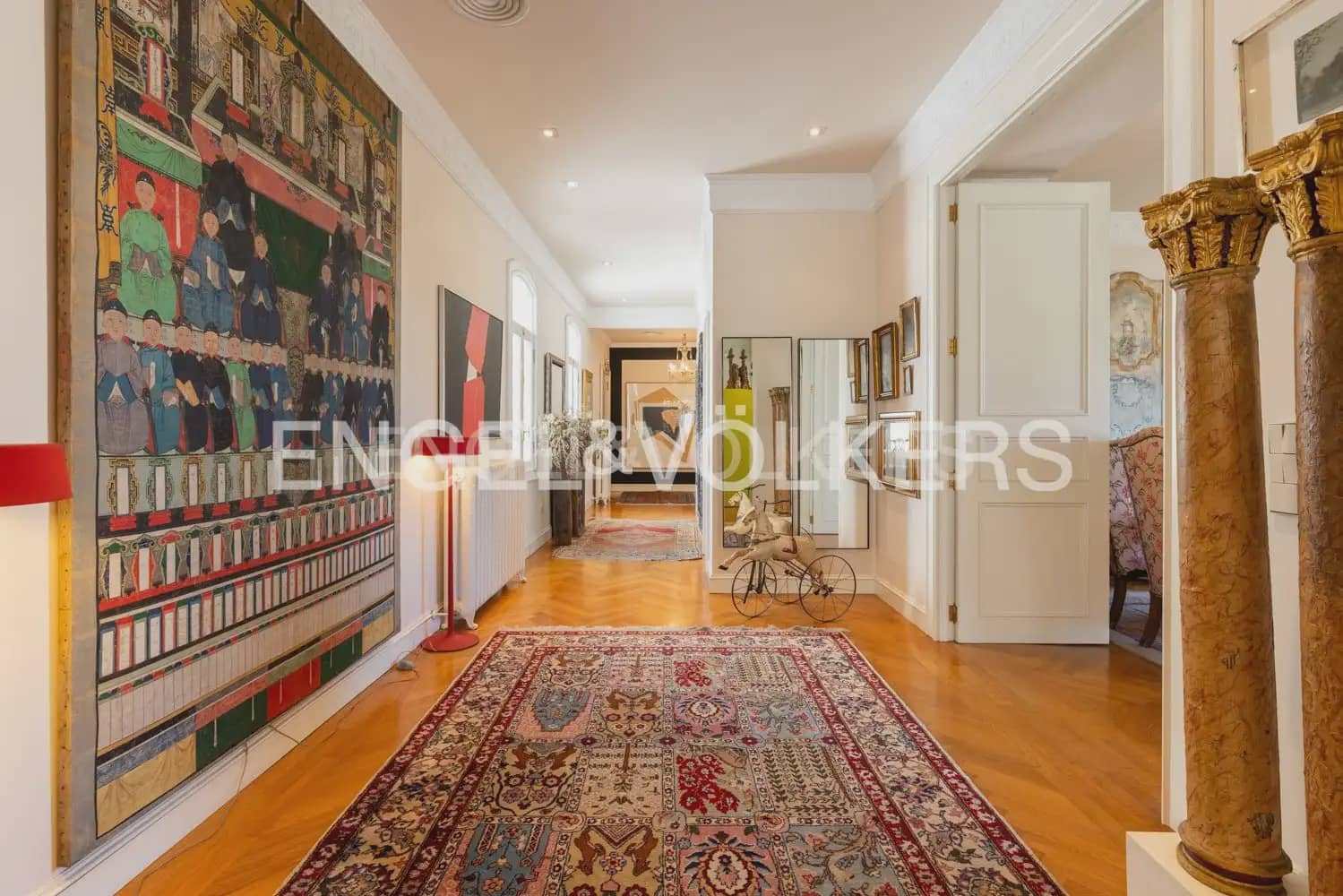 Appartement à vendre à Valence ville avec garage - 2 900 000 € (Ref: 10099387)