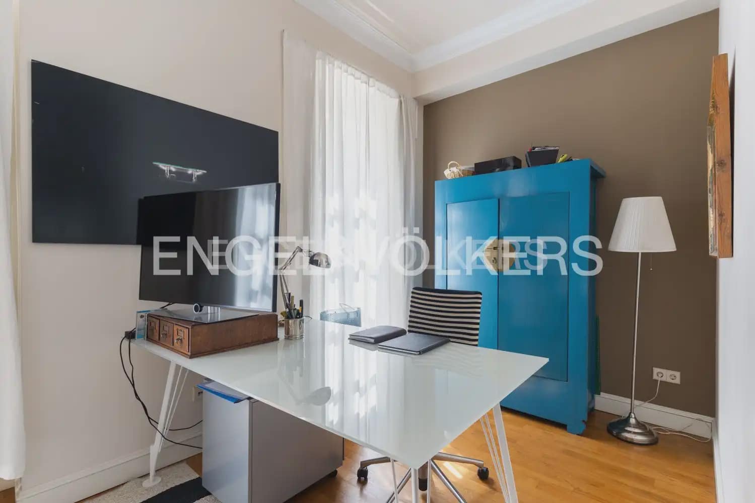 Appartement à vendre à Valence ville avec garage - 2 900 000 € (Ref: 10099387)