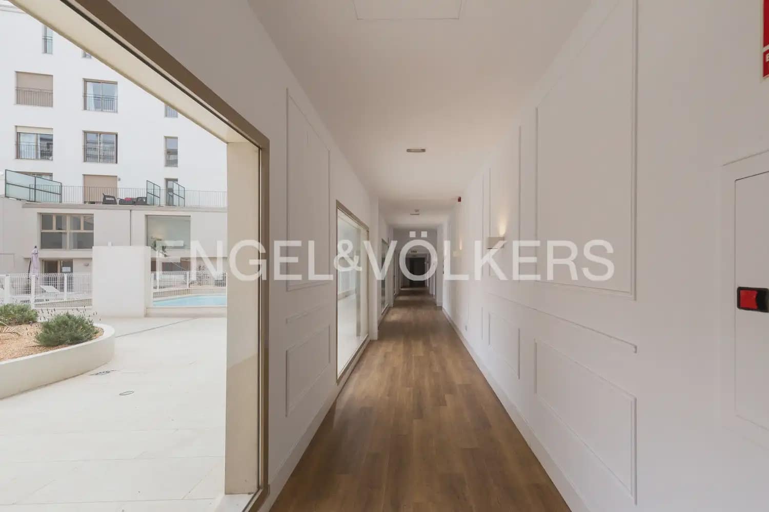 1 slaapkamer Flat te huur in Valencia stad met zwembad - € 1.550 (Ref: 10099449)