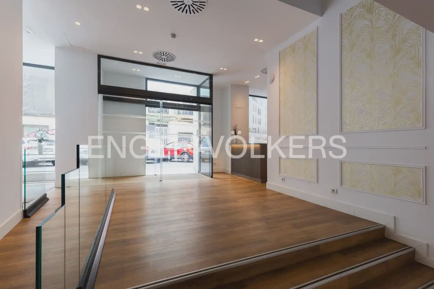 1 slaapkamer Flat te huur in Valencia stad met zwembad - € 1.550 (Ref: 10099449)
