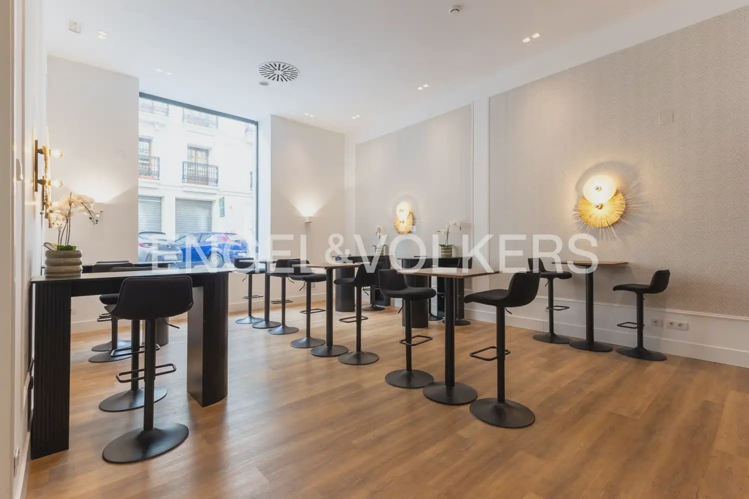 1 slaapkamer Flat te huur in Valencia stad met zwembad - € 1.550 (Ref: 10099449)