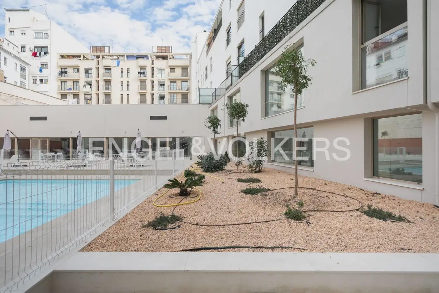 1 slaapkamer Flat te huur in Valencia stad met zwembad - € 1.550 (Ref: 10099449)