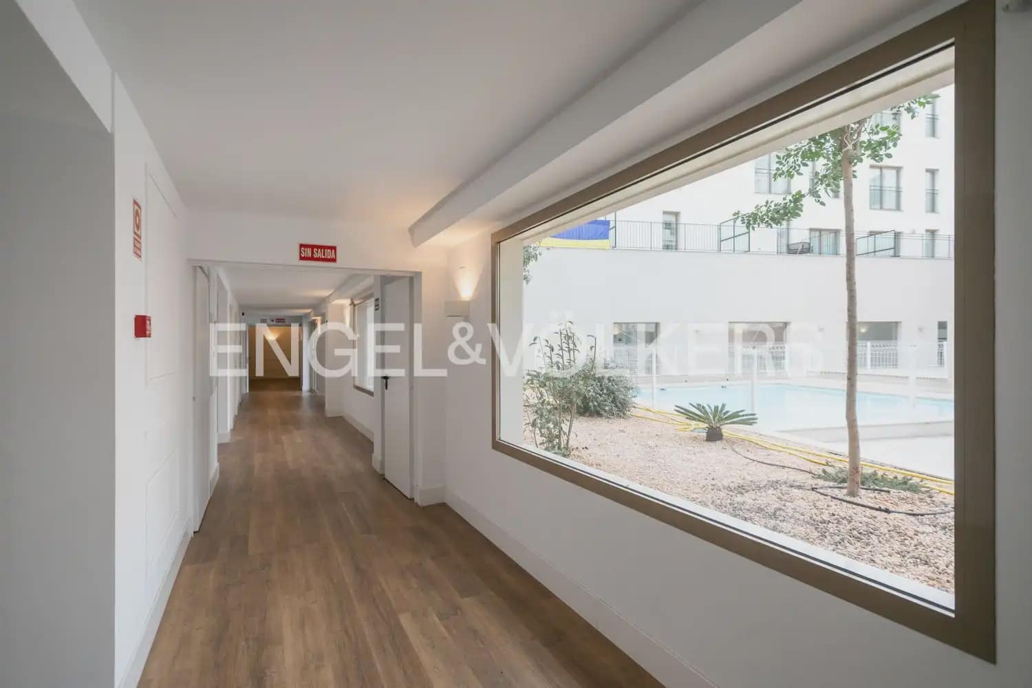 1 slaapkamer Flat te huur in Valencia stad met zwembad - € 1.550 (Ref: 10099449)