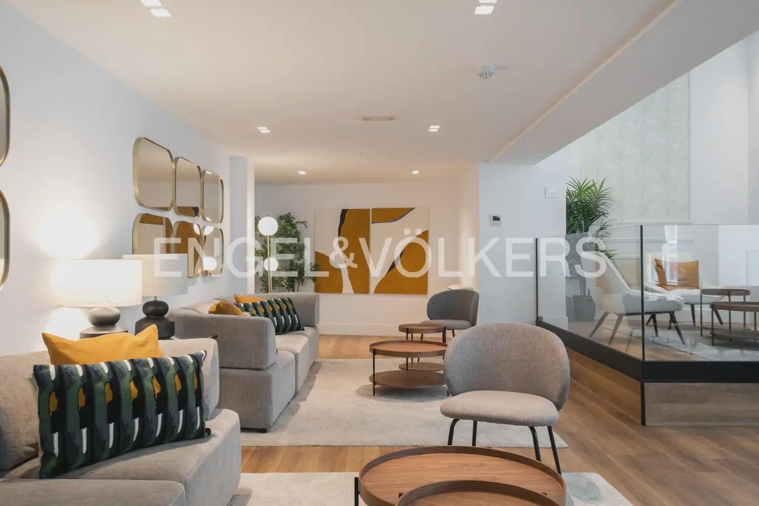 1 slaapkamer Flat te huur in Valencia stad met zwembad - € 1.550 (Ref: 10099449)