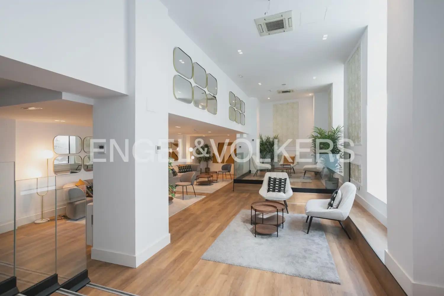 1 slaapkamer Flat te huur in Valencia stad met zwembad - € 1.550 (Ref: 10099449)