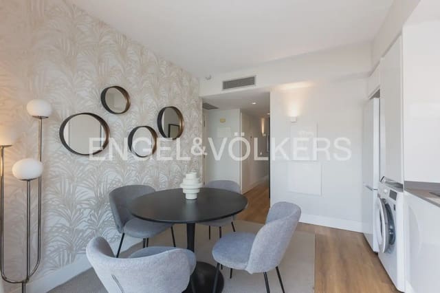 1 soveværelse Lejlighed til leje i La Roqueta, Valencia by med swimmingpool - € 1.550 (Ref: 10099449)